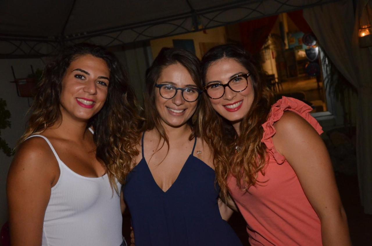 Ostello Salento อเลซิโอ ภายนอก รูปภาพ