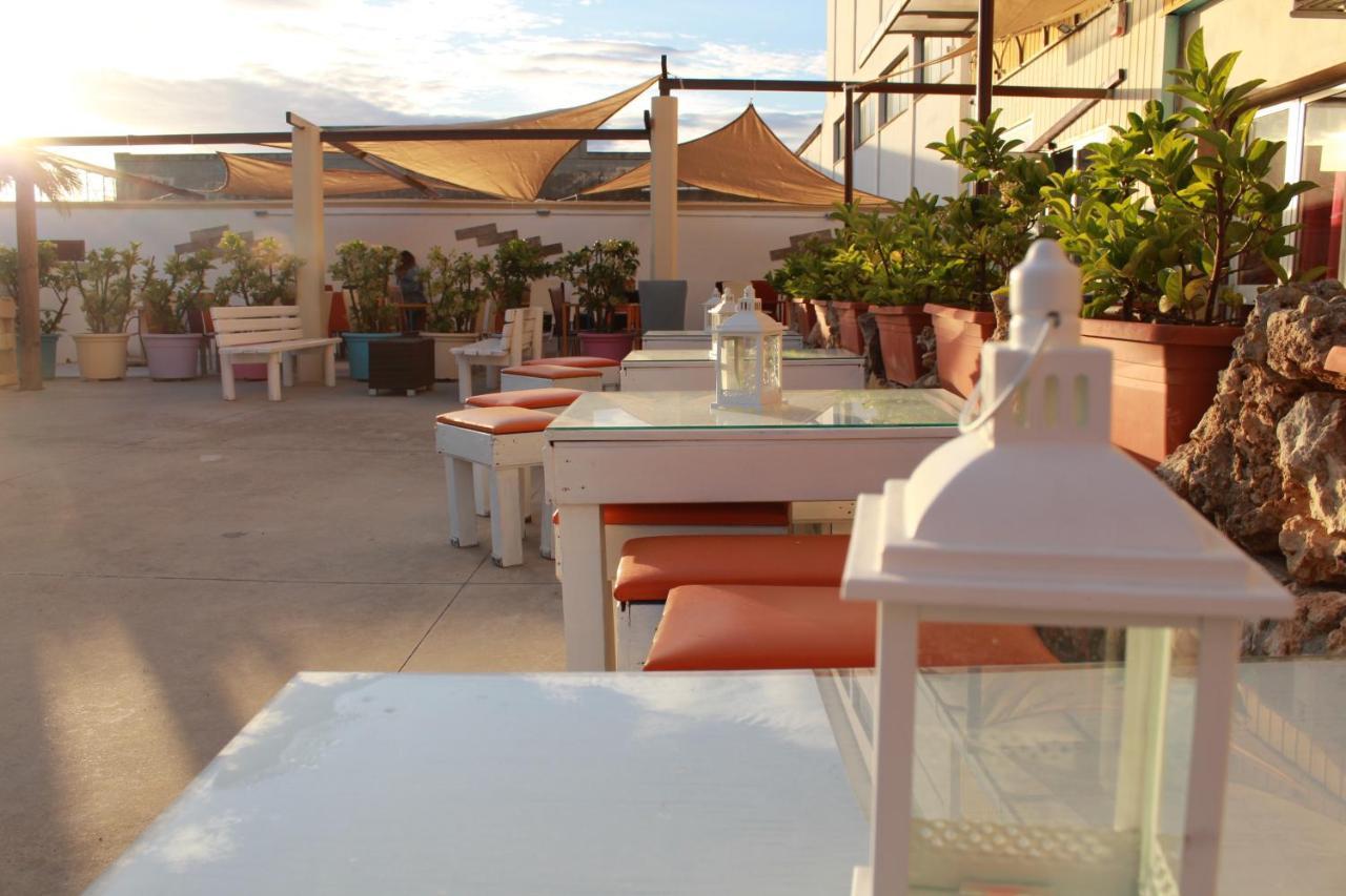 Ostello Salento อเลซิโอ ภายนอก รูปภาพ
